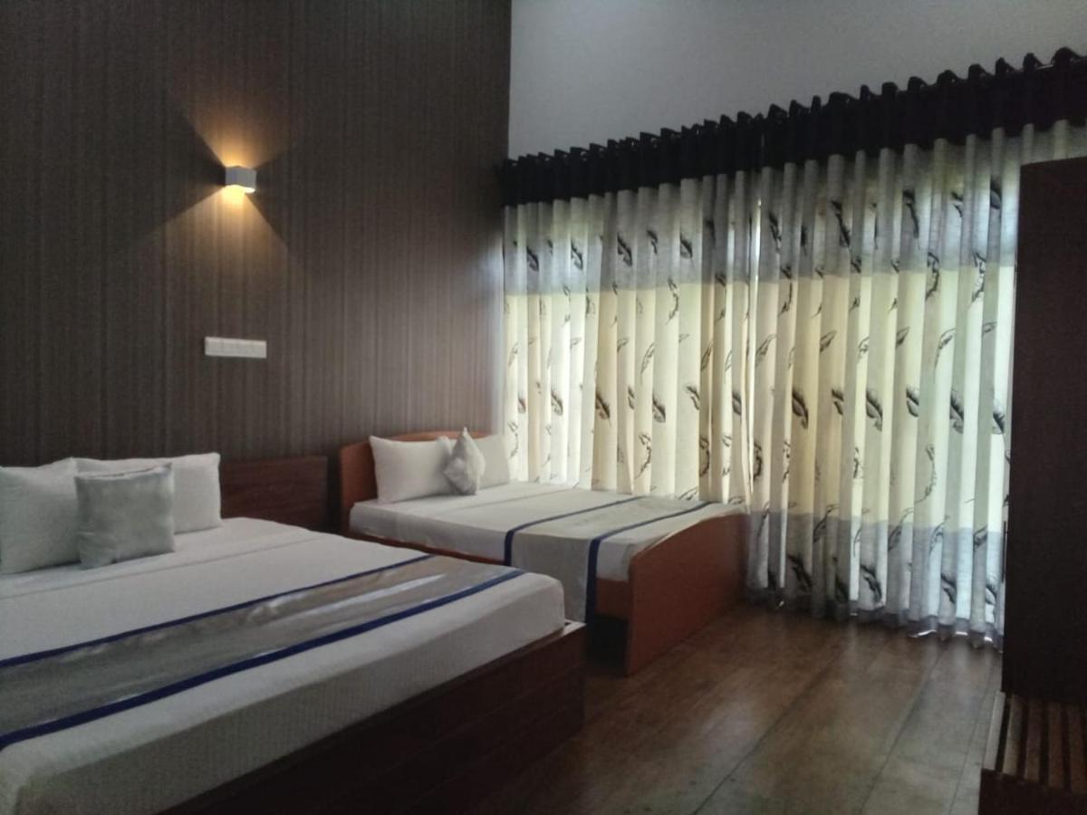 Saru Blue Sapphire Hotel Godakewela Εξωτερικό φωτογραφία